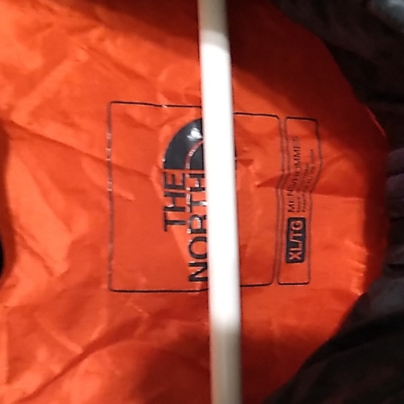 North Face thermal ball jacket - Picture 5 of 7